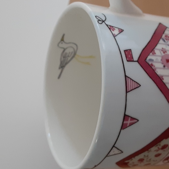 Queens by Churchill Gone to the Beach Fine Bone China Tea Coffee Cup 8 oz - Picture 8 of 10